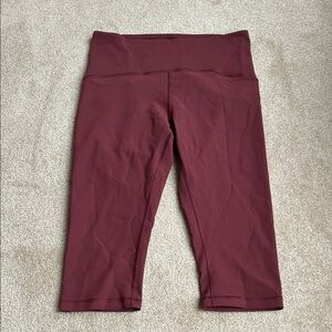 lululemon Burgundy/Maroon Capri Leggings size women’s 10